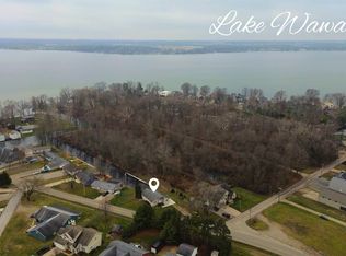 11465 NE Wawasee Dr, Syracuse, IN 46567