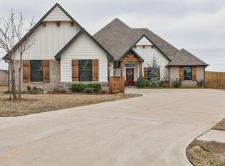 3201 Red Azalea Rd, Arcadia, OK 73007