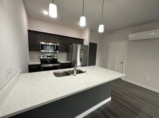Cottage Grove Commons: Gaston, Cottage Grove, WI 53527