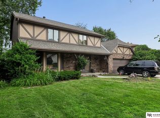 2205 S 152nd St, Omaha, NE 68144