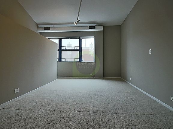5th image of 1350 N Wells St Unit 2/15