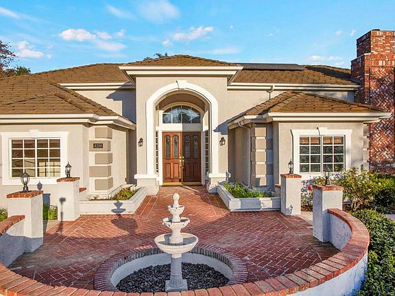 5th image of 4286 La Canada Rd