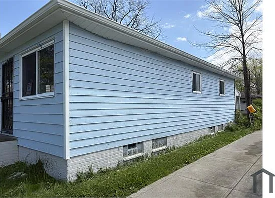 17726 Tarkington Ave — Photo 11