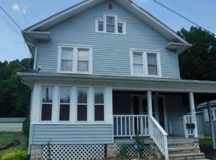 908 Old Bramwell Rd, Bluefield, WV 24701