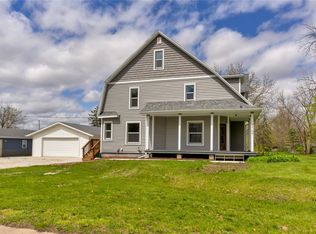 1709 Sugar Grove Ave, Dallas Center, IA 50063