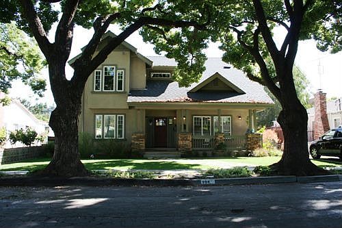 1st image of 994 Louise Ave