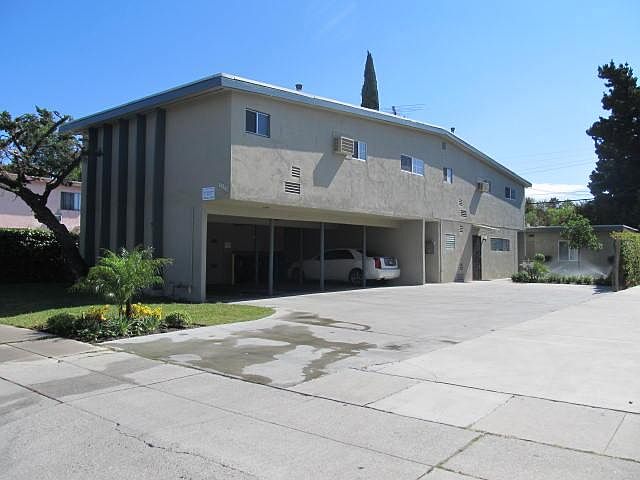 1st image of 6126 Radford Ave APT B