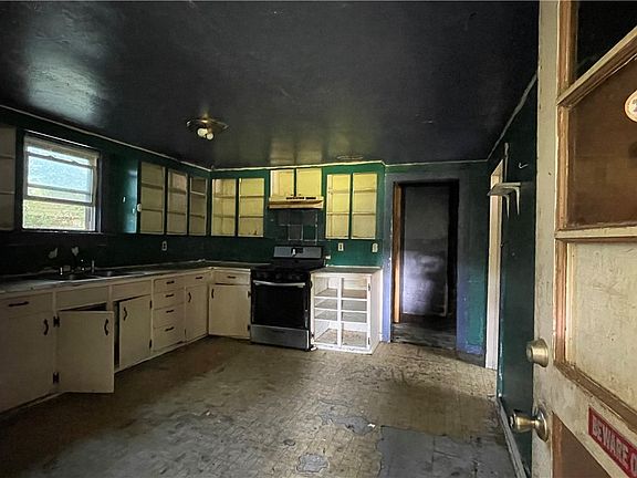 3rd image of 307 6th Ave SE