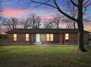 3269 Shollenbarger Rd, Oxford, OH 45056