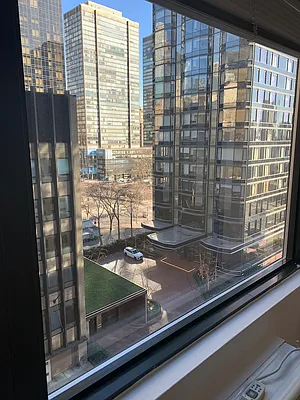 Rented by Carlyle Property Management | media 9