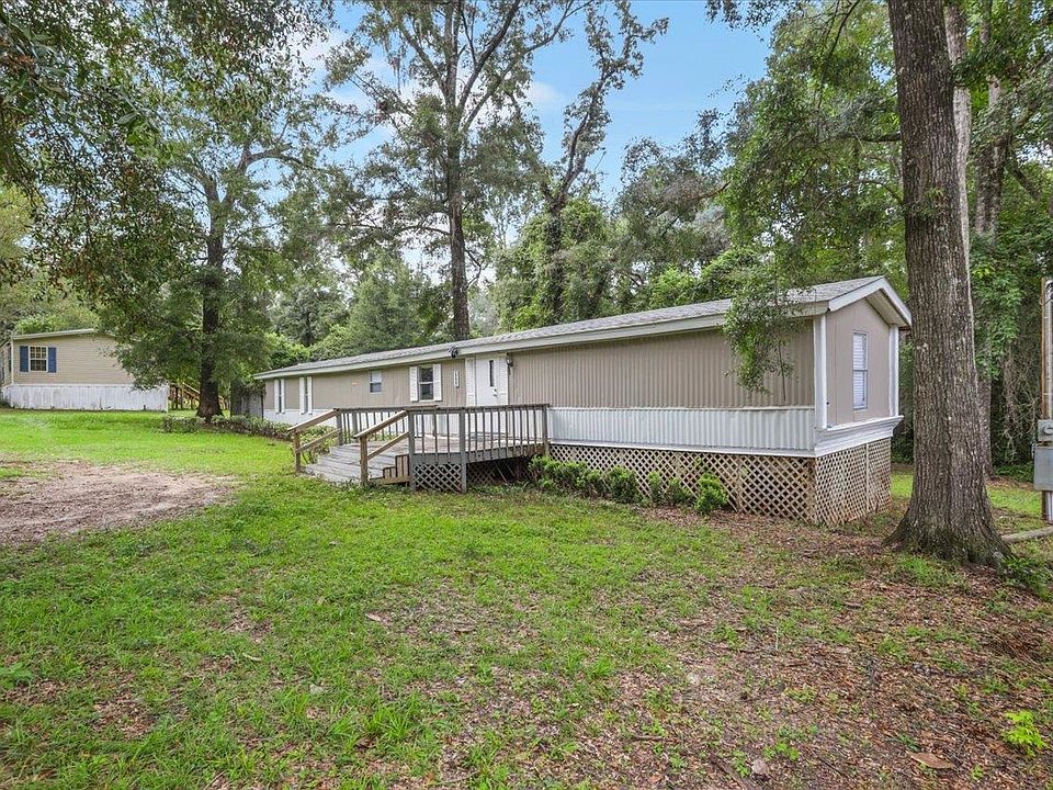 プラットホーム Lifetime, 8'x5' Outdoor Storage Shed