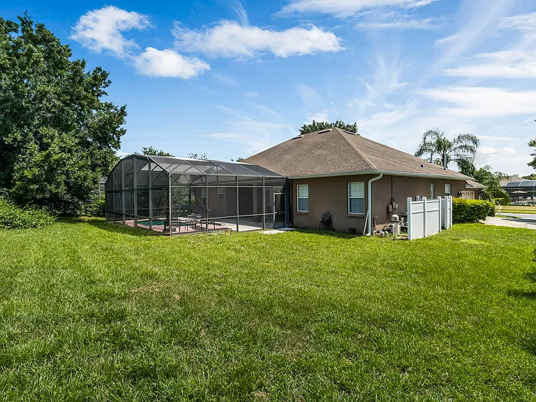 7973 Sea Pearl Cir — Photo 33