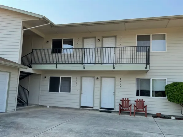 1765 Medart Ln #1765, Grants Pass, OR 97527