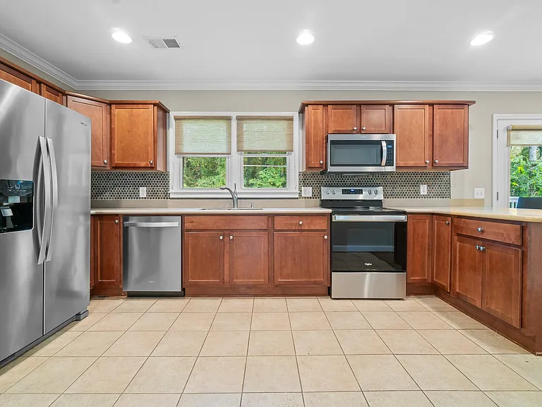 5865 Brookgreen Rd — Photo 3