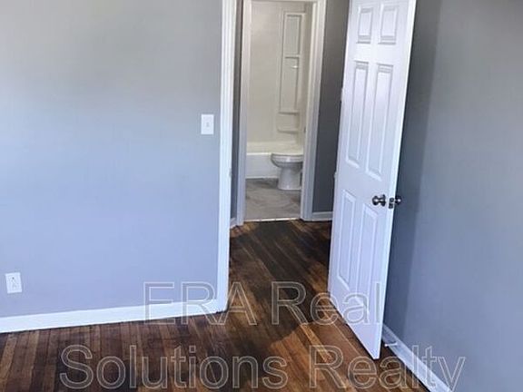 4th image of 2232-2234 Dresden St