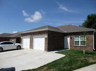 424 Kreisel Dr #426, Raymore, MO 64083