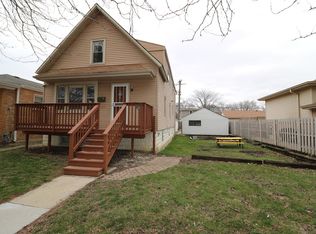 11125 S Whipple St, Chicago, IL 60655