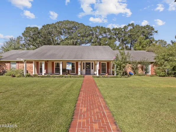 1011 Martinez Dr, Opelousas, LA 70570