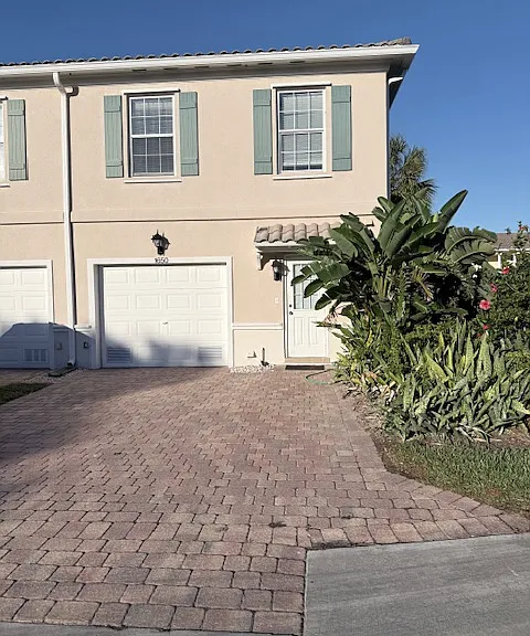 1650 Napoli Dr — Photo 9