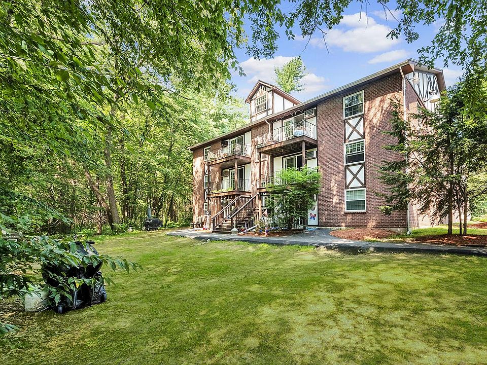 Tudor Crest Estates 2 Autumn Way Seabrook, NH Zillow Apartments