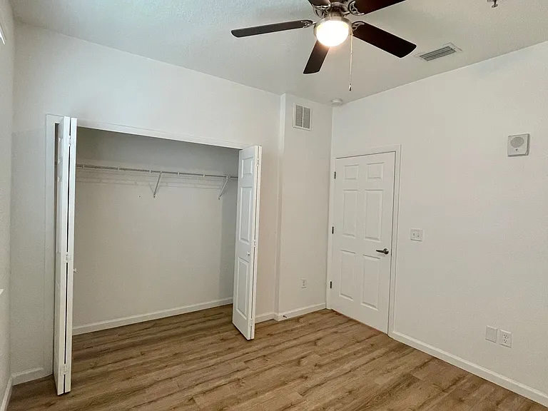 Concord Crossing Apartments — Photo 43