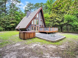 1771 Grove Point Rd, Savannah, GA 31419