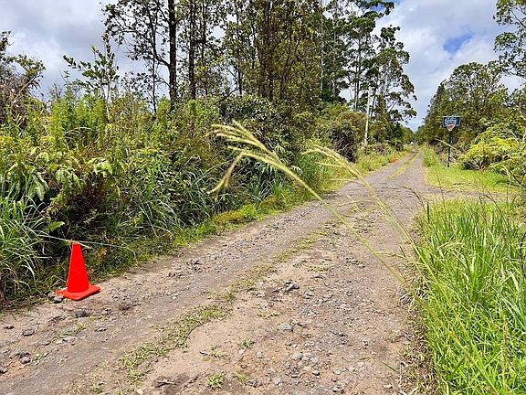3rd image of Mikana St Lot 25