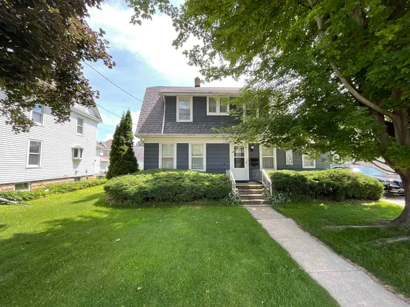 415 N University Ave, Beaver Dam, WI 53916