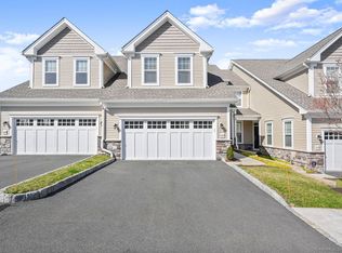 117 Winding Ridge Way #117, Danbury, CT 06810