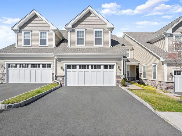117 Winding Ridge Way #117, Danbury, CT 06810