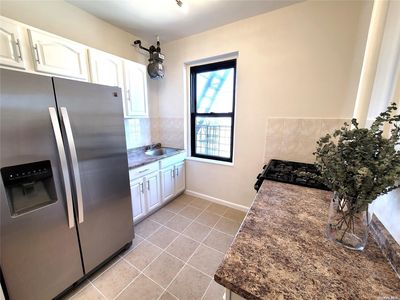 21-06 35th Street #5H, Astoria, NY, 11105