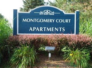 1715 Huntsville Dr, Haslett, MI 48840