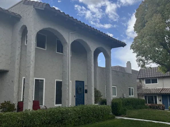 24355 La Glorita Cir #46, Newhall, CA 91321