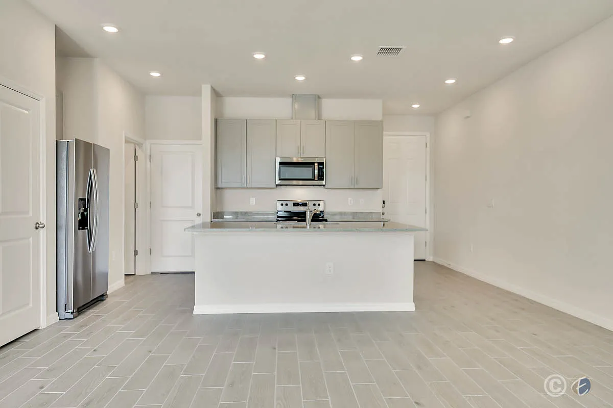 1758 Woodleaf Hammock Ct — Photo 4
