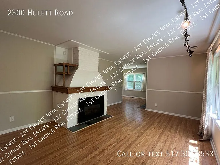 2300 Hulett Rd — Photo 2