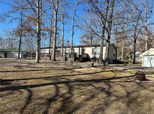 4887 Airport Dr, Stover, MO 65078