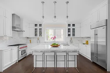 Rented by Camelot Realty Group