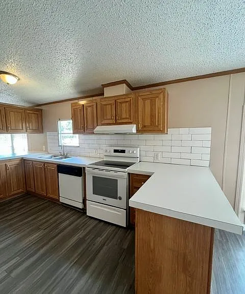 150 Oak Forest Dr — Photo 9