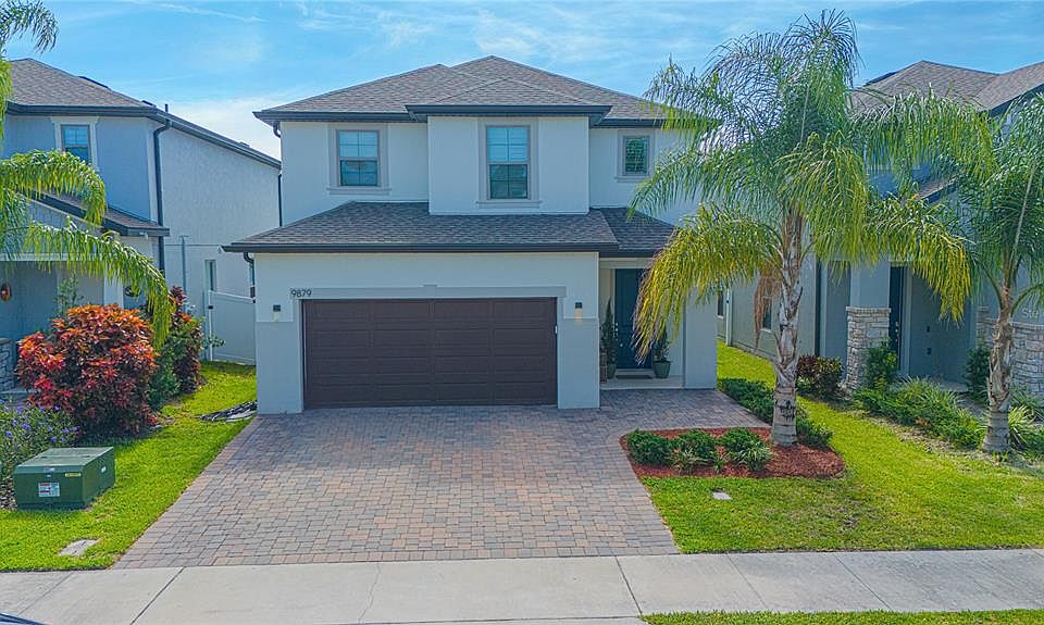 1st image of 9879 Aurea Moss Ln