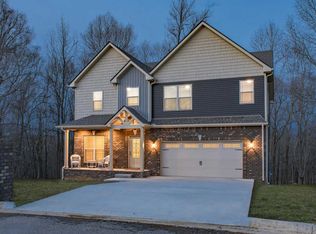 1133 Winding Creek Ct, Clarksville, TN 37043