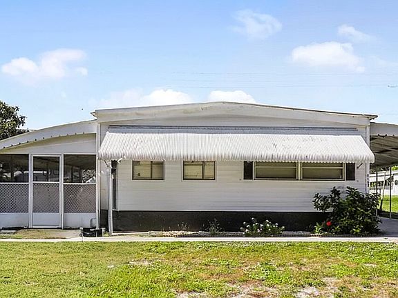 5th image of 8152 SE Skylark Ave #11