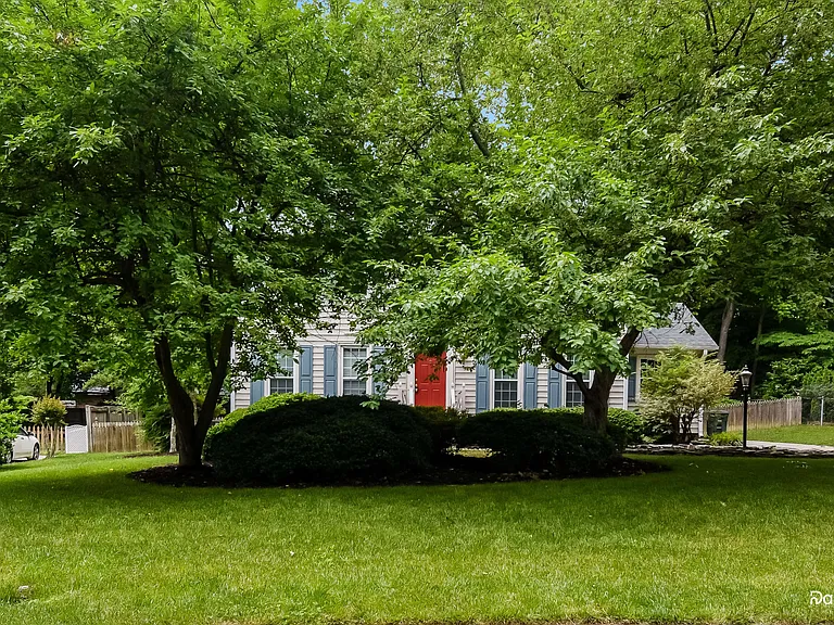5211 Nantucket Rd — Photo 1