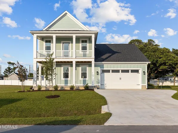307 Coastline Circle, Cedar Point, NC 28584