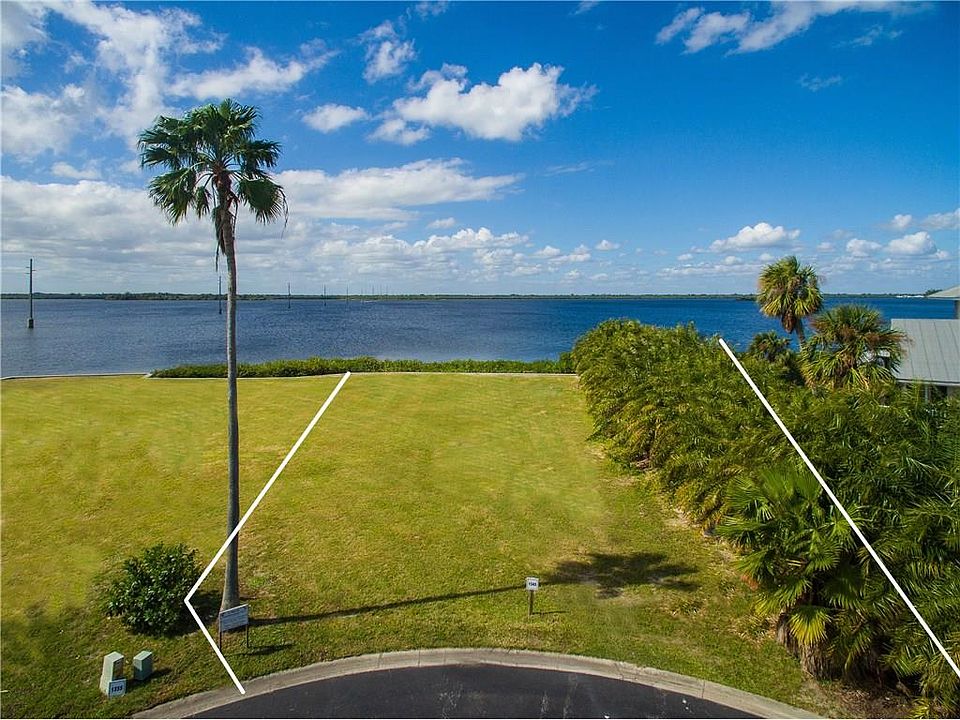 1st image of 1345 Sunset Point Ln