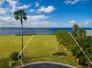 1345 Sunset Point Ln, Vero Beach, FL 32963