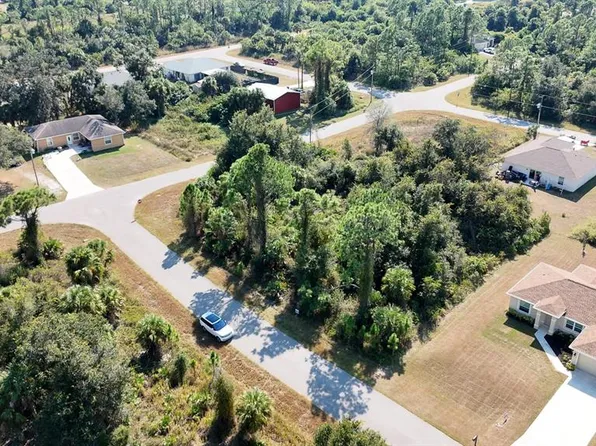 Fielding St #8, North Pt, FL 34288
