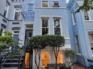 215 5th St SE UNIT 1, Washington, DC 20003