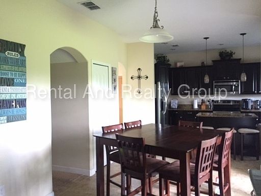 2nd image of 1487 Lake Side Ave