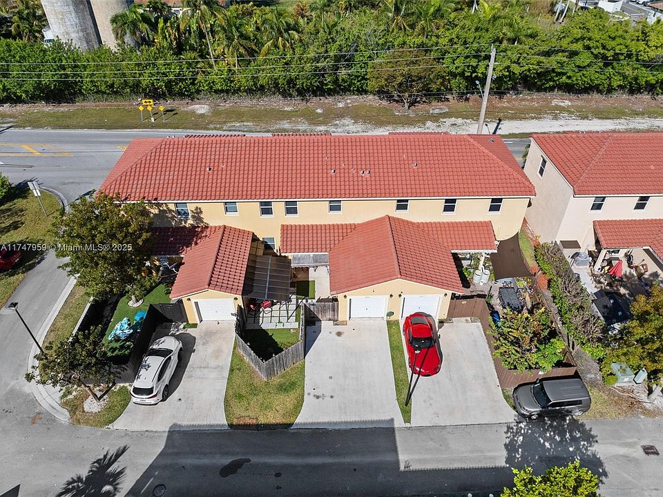 1st image of 24667 SW 117th Ave #24667