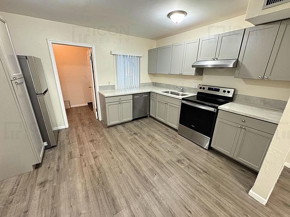 4th image of 10601 NW 45th St APT 2